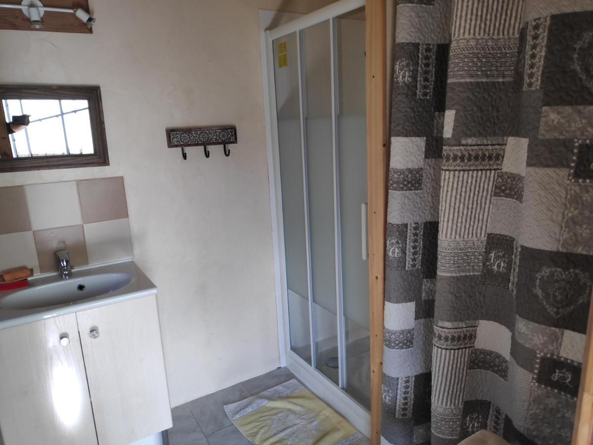 Maison De Village Ardechoise A Ле Ванс Екстериор снимка